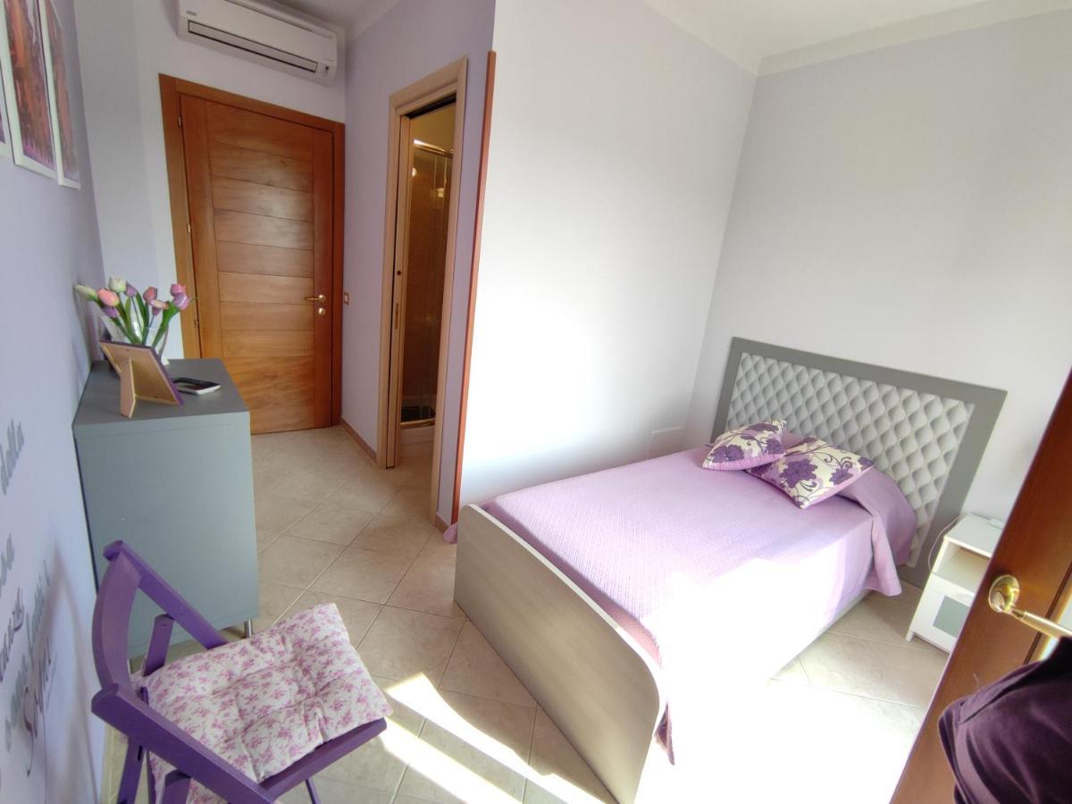 Bed and Breakfast Il Giardino delle Zagare Fondi Esterno foto